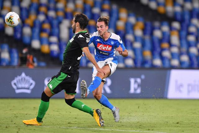 徐杰31分广东击败同曦 贺希宁24分深圳胜山东