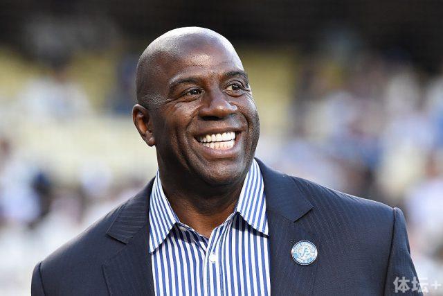 皇马已经告知索拉里，若安帅下课他将紧急接任