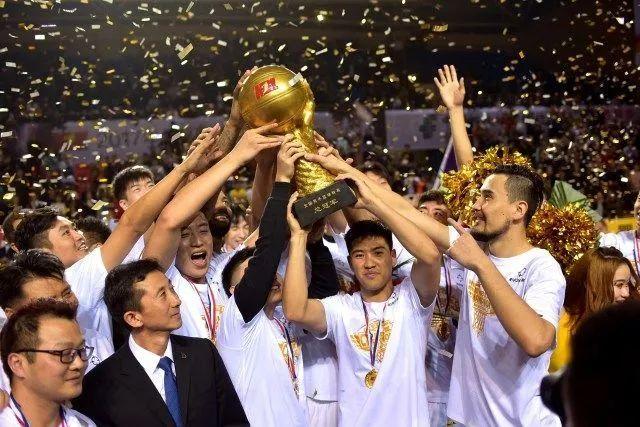 詹姆斯将担任美国奥运代表团旗手!NBA本土首人