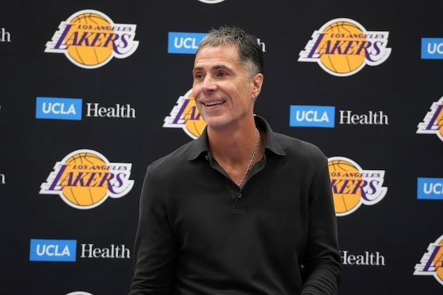 NBA球队只能有3份双向合同 崔永熙与多人竞争